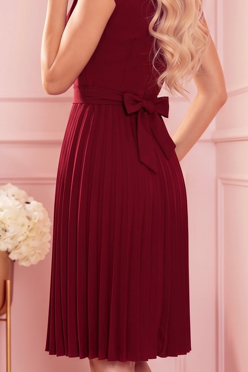 Robe Midi Plissée et Ceinturée – Bordeaux - Rosemode