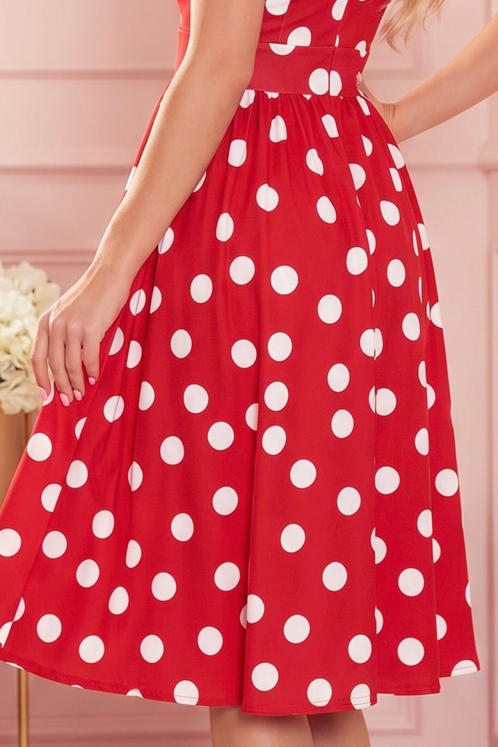 Robe Avec Décolleté et Manches Courtes – Bordeaux à Pois - Rosemode