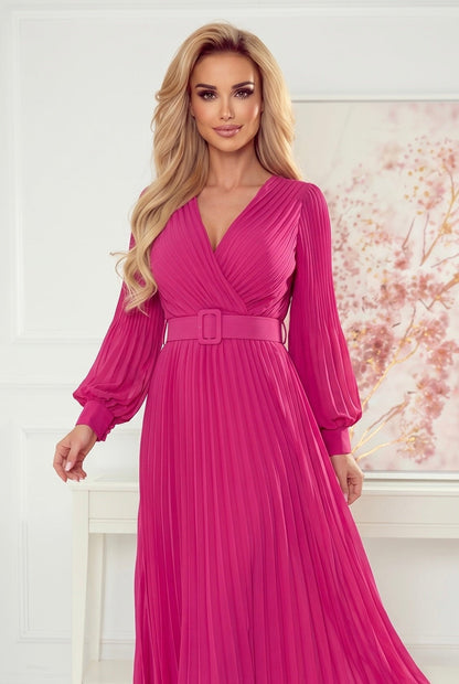 Robe Plissée Avec Ceinture et Décolleté – Fuchsia - Rosemode