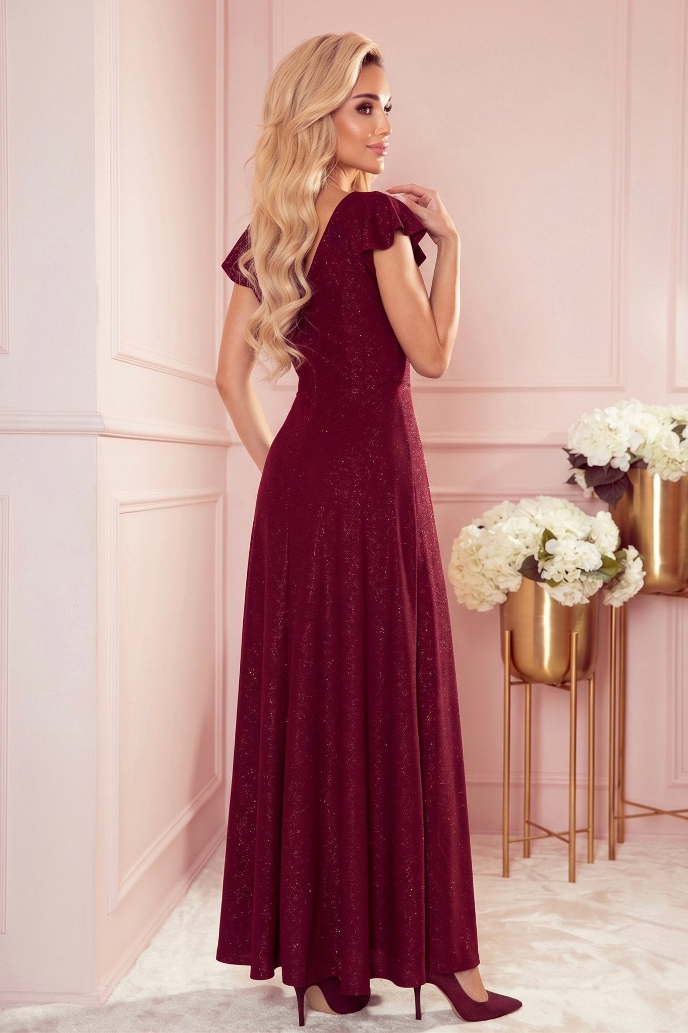 Robe Longue et Scintillante Avec Décolleté Enveloppant – Bordeaux - Rosemode
