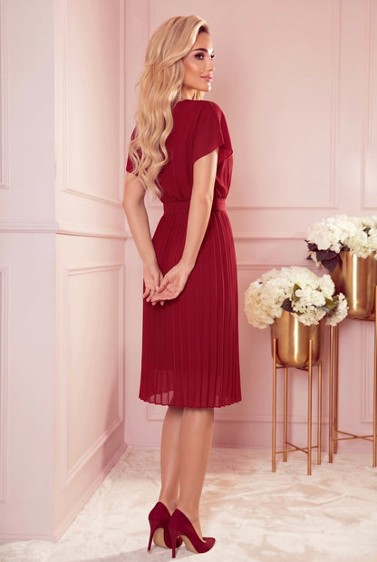 Robe Midi Plissée Avec Large Ceinture – Bordeaux - Rosemode