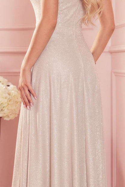 Robe Longue et Scintillante Avec Décolleté Enveloppant – Beige - Rosemode