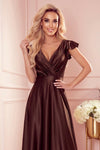 Robe Longue en Satin Avec Décolleté Enveloppant – Chocolat
