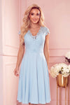 Robe en Dentelle et Mousseline – Bleu Ciel